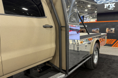 chevrolet-6500-flatbed-truck-9-www.dieselarmy.com