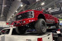 elevation-off-grid-ford-f550-2-www.dieselarmy.com