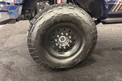 elevation-off-grid-ford-f550-9-www.dieselarmy.com