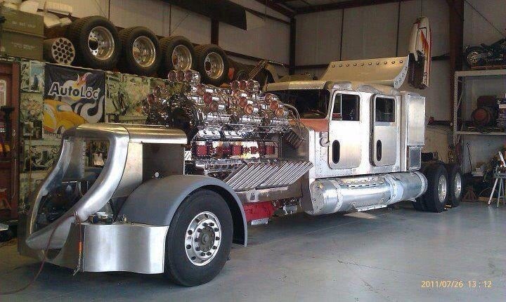 24-Cylinder "Big Mike" Detroit Diesel is a Sight and Sound to Behold