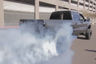 Video: Ballers Doing Burnouts - You Better Check Yourself