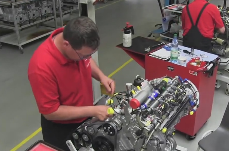 Video: An Inside Look At One Of The Latest Diesel Engine Factories