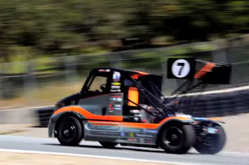 Video: Tanner Foust has Nothing on Mike Ryan and his Freightliner!