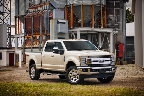 2017 Ford Super Duty Dons An Aluminum Body