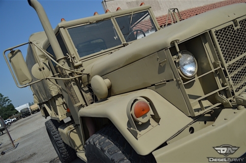 Monthly Military: M35A2 "Deuce and a Half"