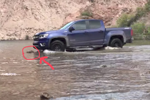 Video: 2017 Chevy Colorado Off-Roading Fail