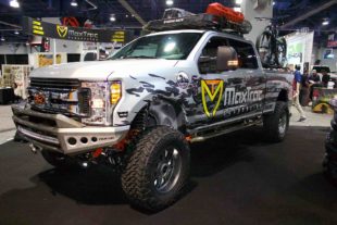 SEMA 2017: Going Higher With Maxtrac's 2017 Ford Super Duty Lift Kit