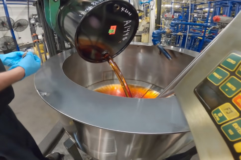 Video: Gale Banks Learns How AMSOIL Synthetic Oil Is Made